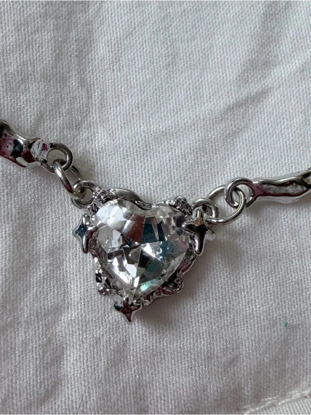 Brand New Y2K Magic Fairytale Silver White Diamond Heart Pendant 18” Necklace